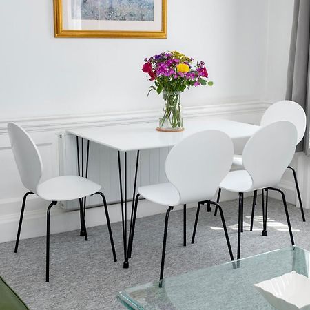 באת' Super City Centre Apartment - Two Bedrooms, Perfect Location מראה חיצוני תמונה