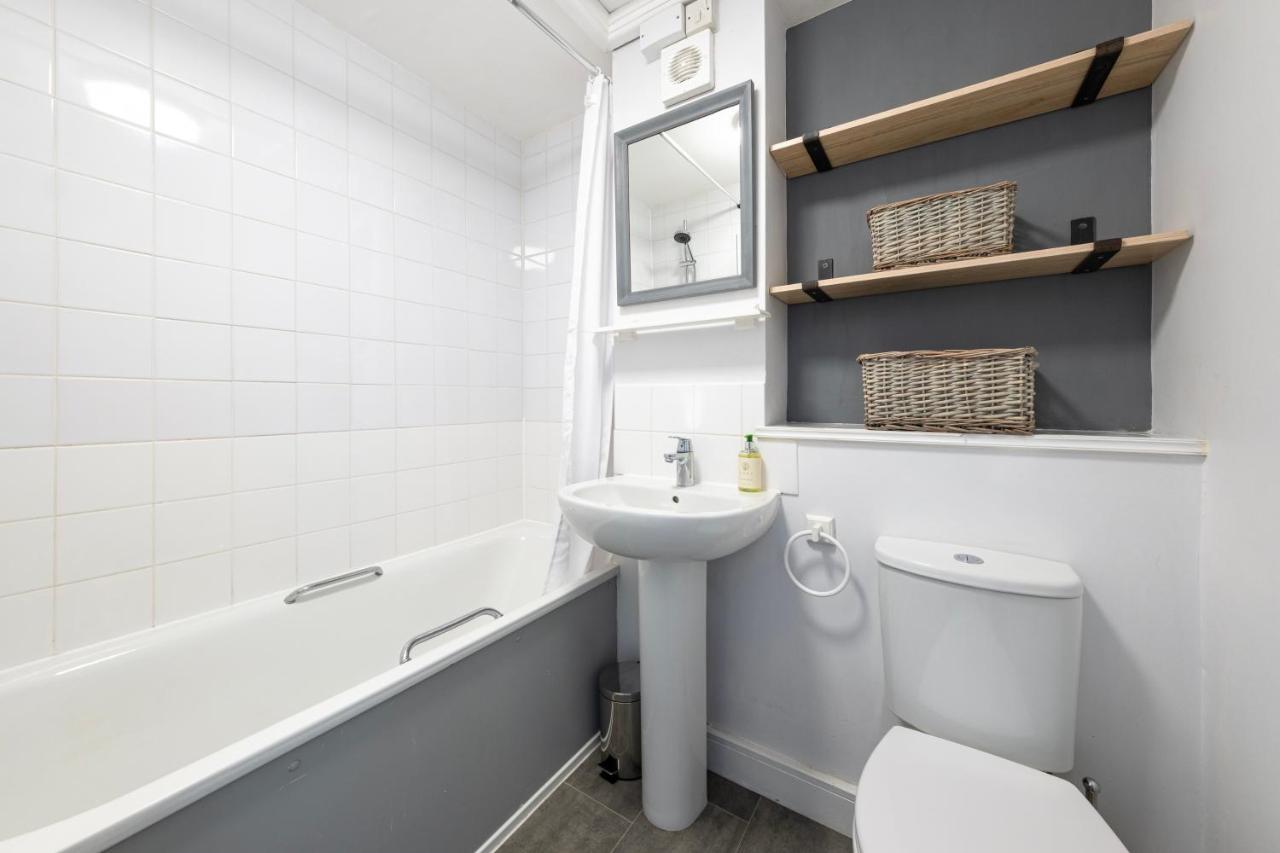באת' Super City Centre Apartment - Two Bedrooms, Perfect Location מראה חיצוני תמונה