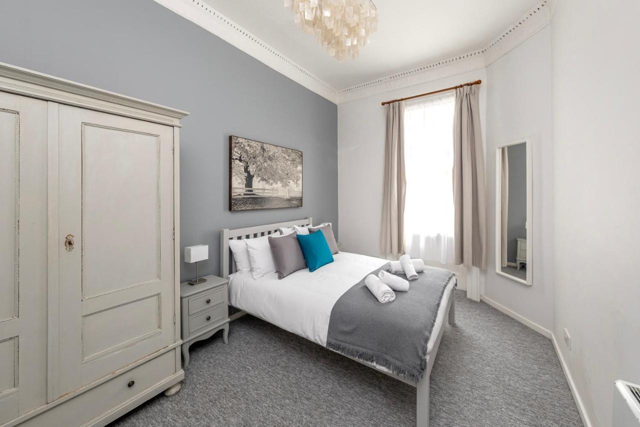 באת' Super City Centre Apartment - Two Bedrooms, Perfect Location מראה חיצוני תמונה