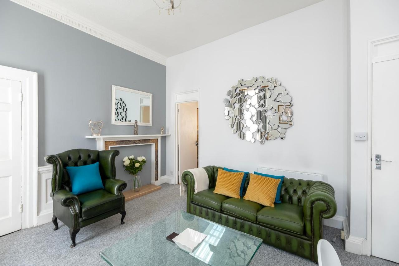 באת' Super City Centre Apartment - Two Bedrooms, Perfect Location מראה חיצוני תמונה